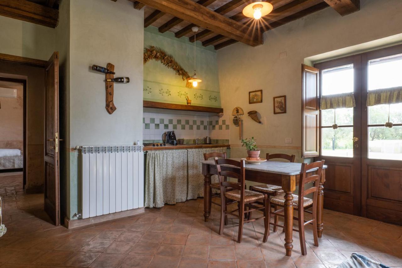 Agriturismo Tenuta Roccaccia Pitigliano Buitenkant foto